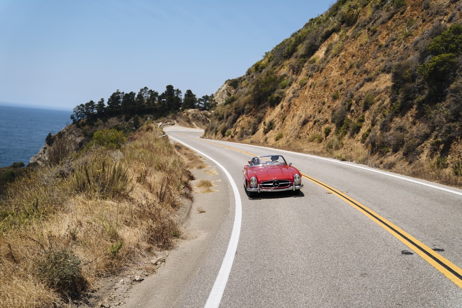 Ikonisk Dream Drive langs Californiens Highway 1