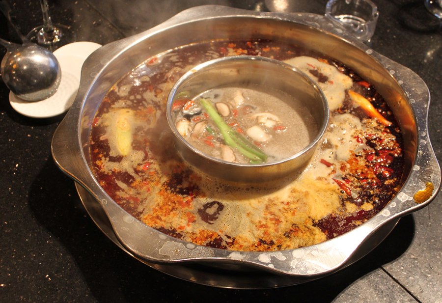 Hot pot Chinese fondue